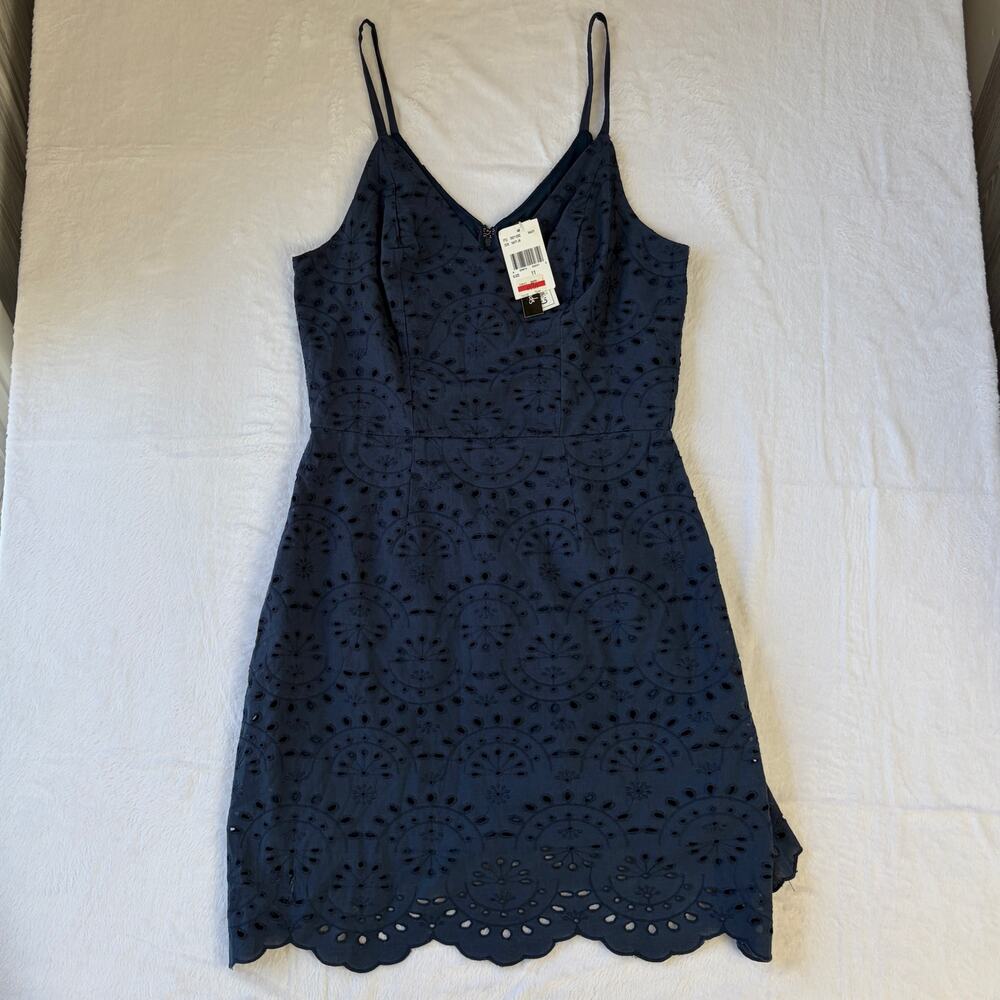 NWT Speechless Eyelet V-Neck Mini Dress Juniors' 11 Navy Fit & Flare Party Hoco